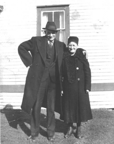 123: John Carroll and his wife Elizabeth Reddy. [courtesy of Rita (Ennis) Clowe]  - John son of John Carroll &amp;amp; Eliz Dunphy; Elizabeth daughter of Michael Reddy &amp;amp; Eliz Fagan
